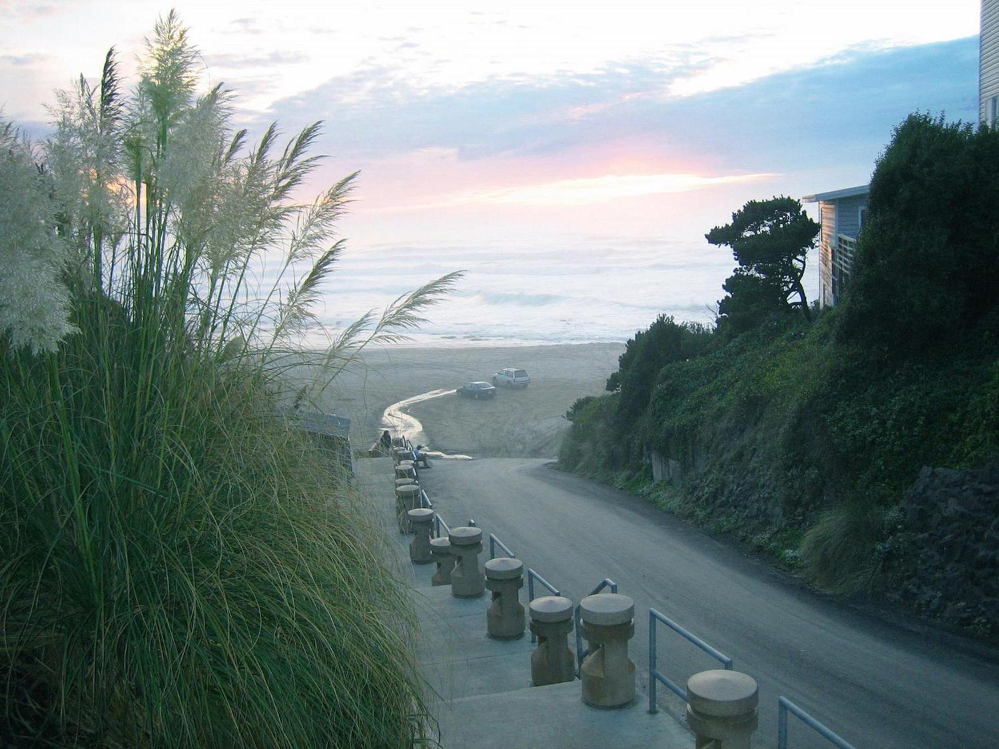 Villa Ocean Rose Lincoln City Esterno foto